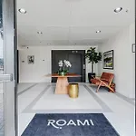 Roami At The Palace