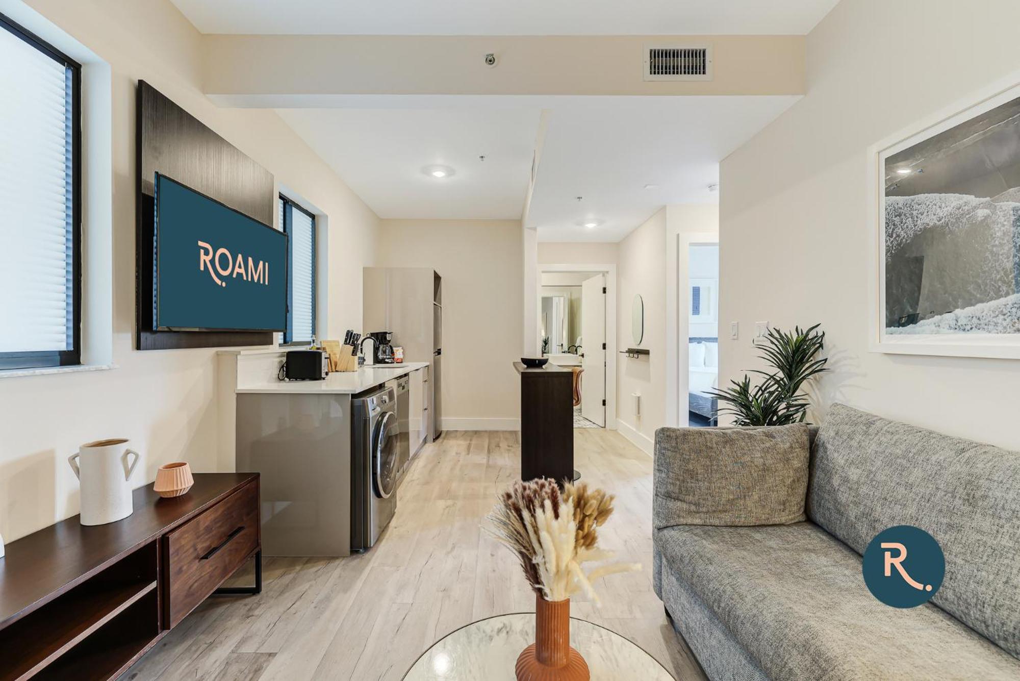 Apartment Roami At The Palace Miami